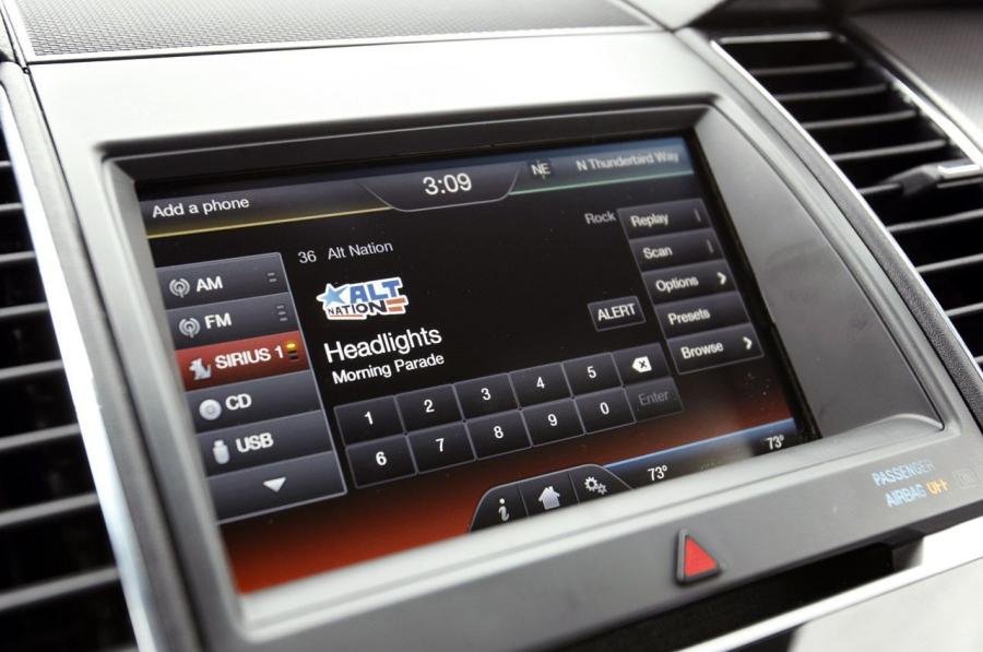  Ford Taurus SHO 2013 года  (фото 17 из 56)